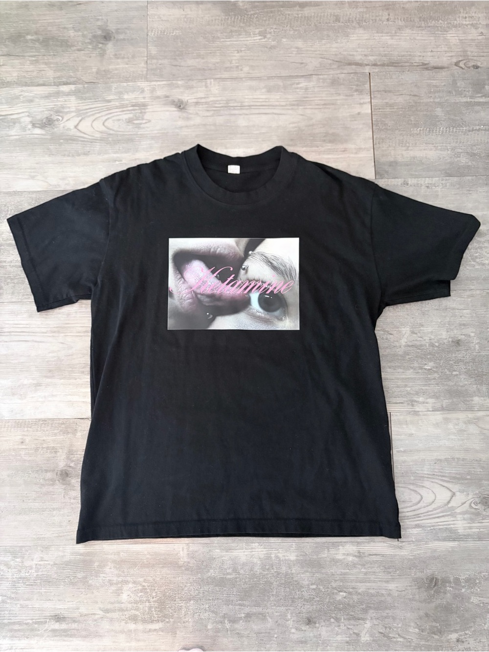 graphic t shirt